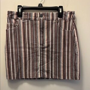Forever 21 Striped brown and White corduroy Women's mini Skirt size medium